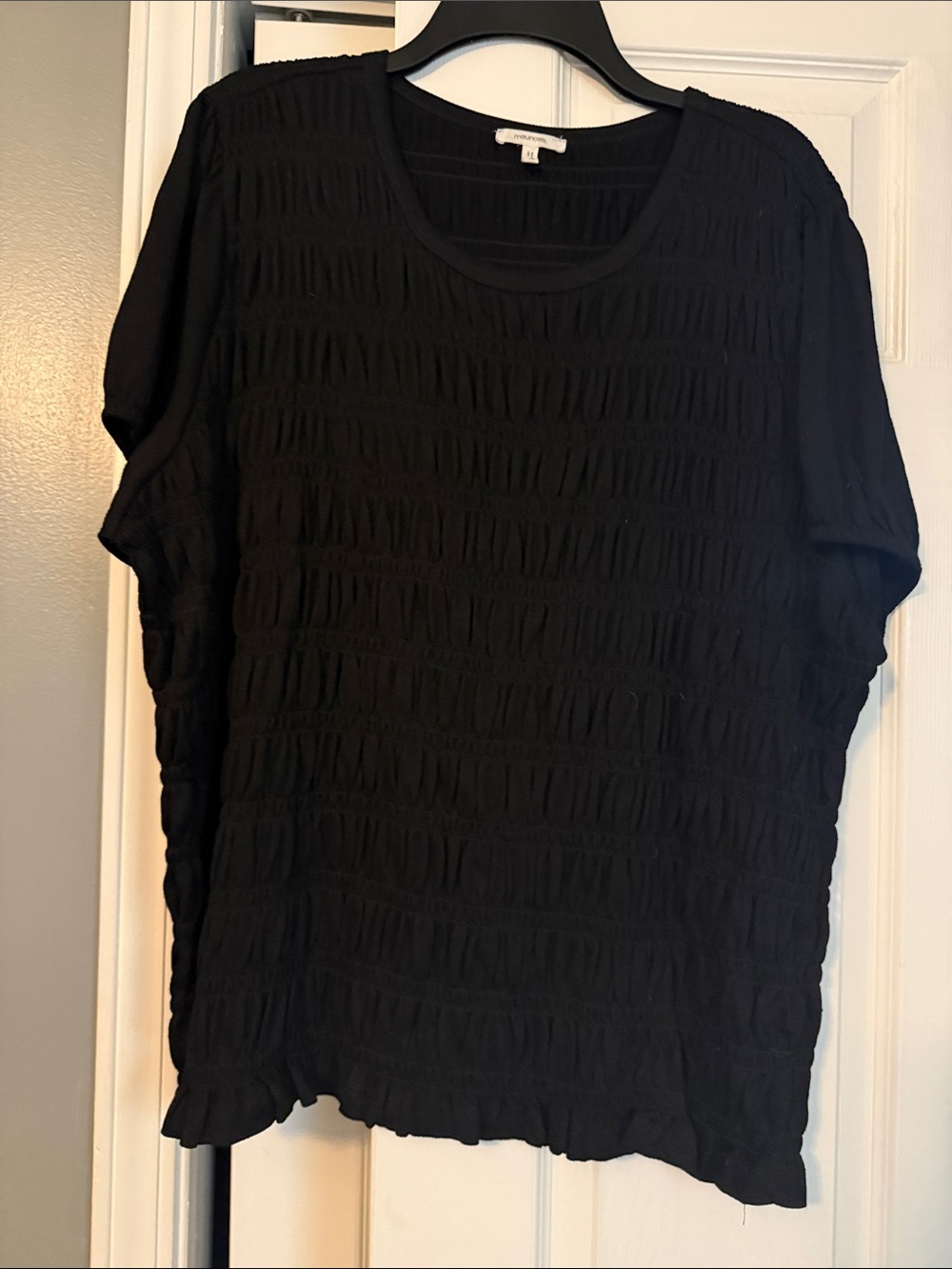 Maurices Black Short-Sleeve Textured Tee